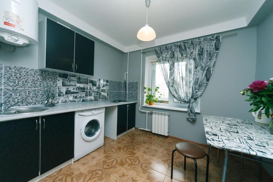 Apartment Near Dream Town Kiev Extérieur photo